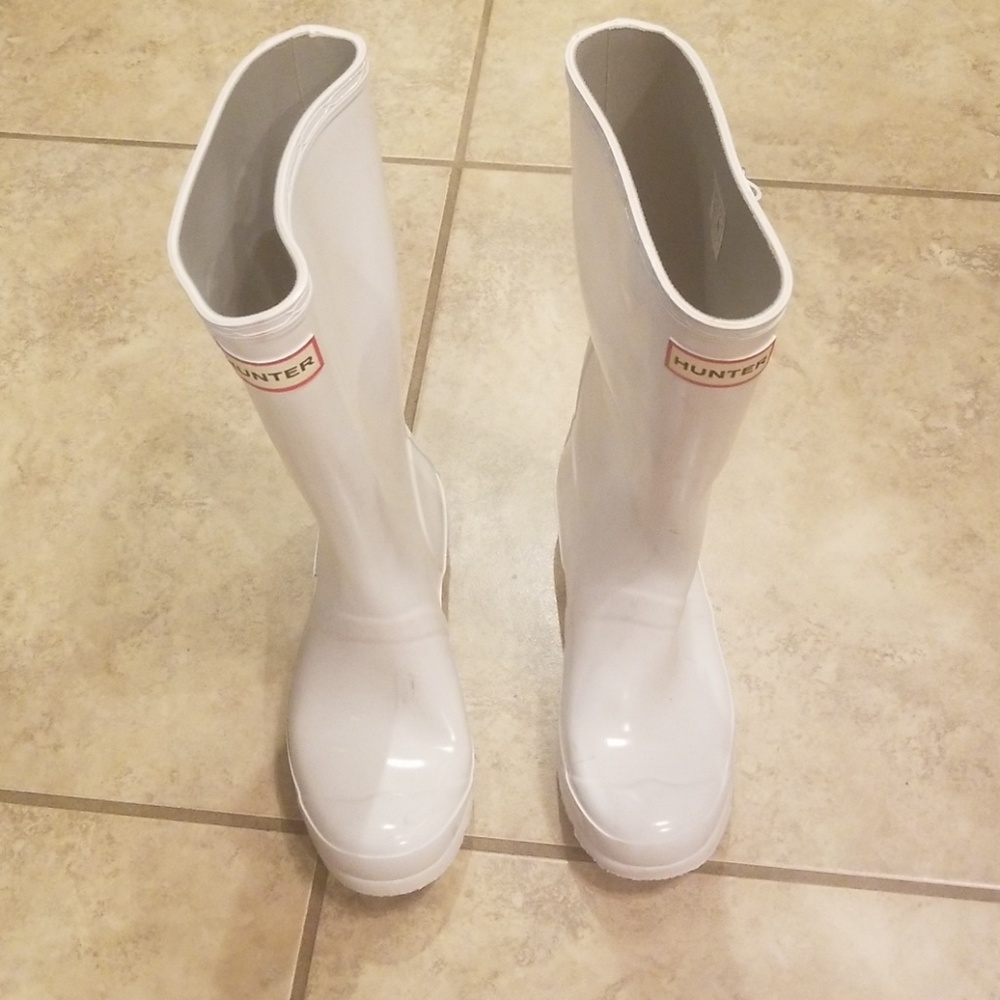 HUNTER BOOTS
